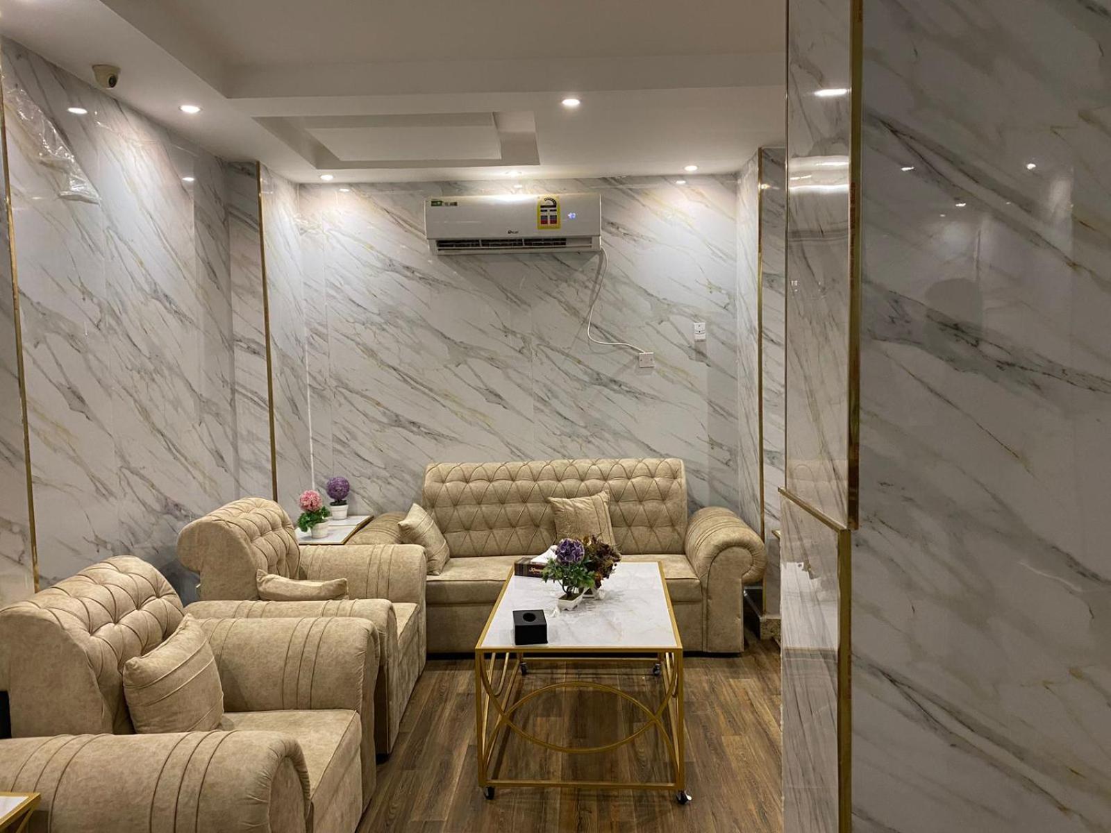 Salalah-Al Shwamekh Suites Buitenkant foto